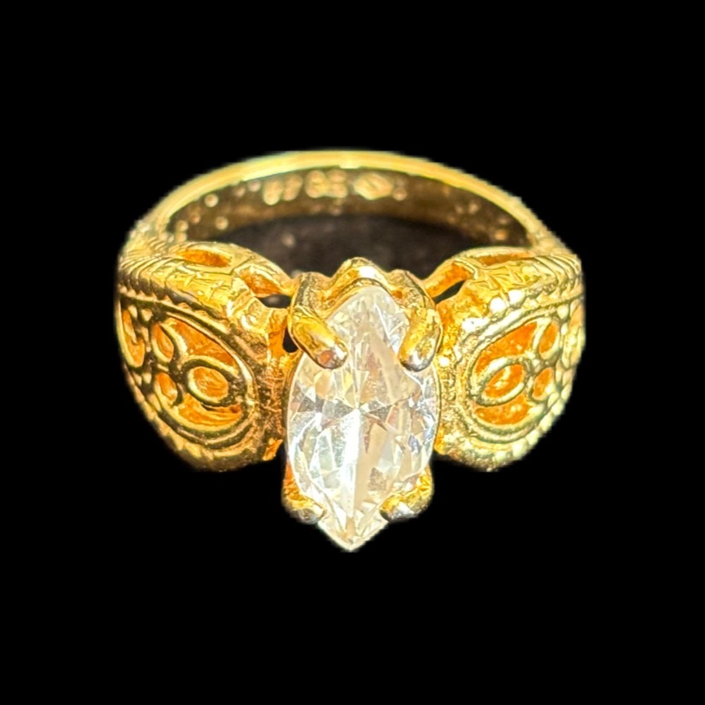 Vintage Premier Designs Marquee Fashion Ring